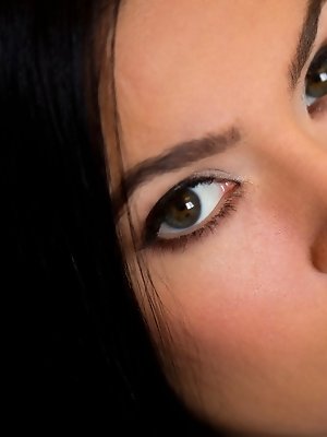 Marley Brinx takes off her white panties and spreads her legs pics ~ SexyNakedModels.com