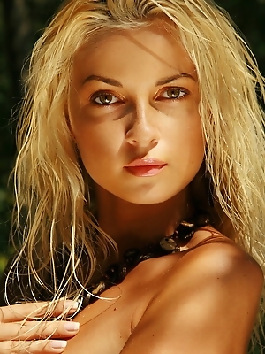 Heavenly Kacie pics ~ SexyNakedModels.com